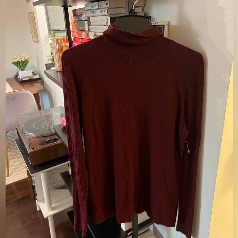 New with Tags Maroon Cashmere Turtleneck